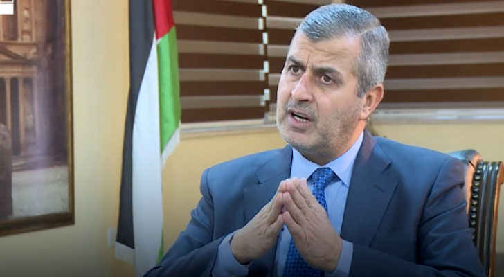 الخرابشة: توجّه لتوقيع 5 اتفاقيات تتعلق بخامات الفوسفات والنحاس والذهب