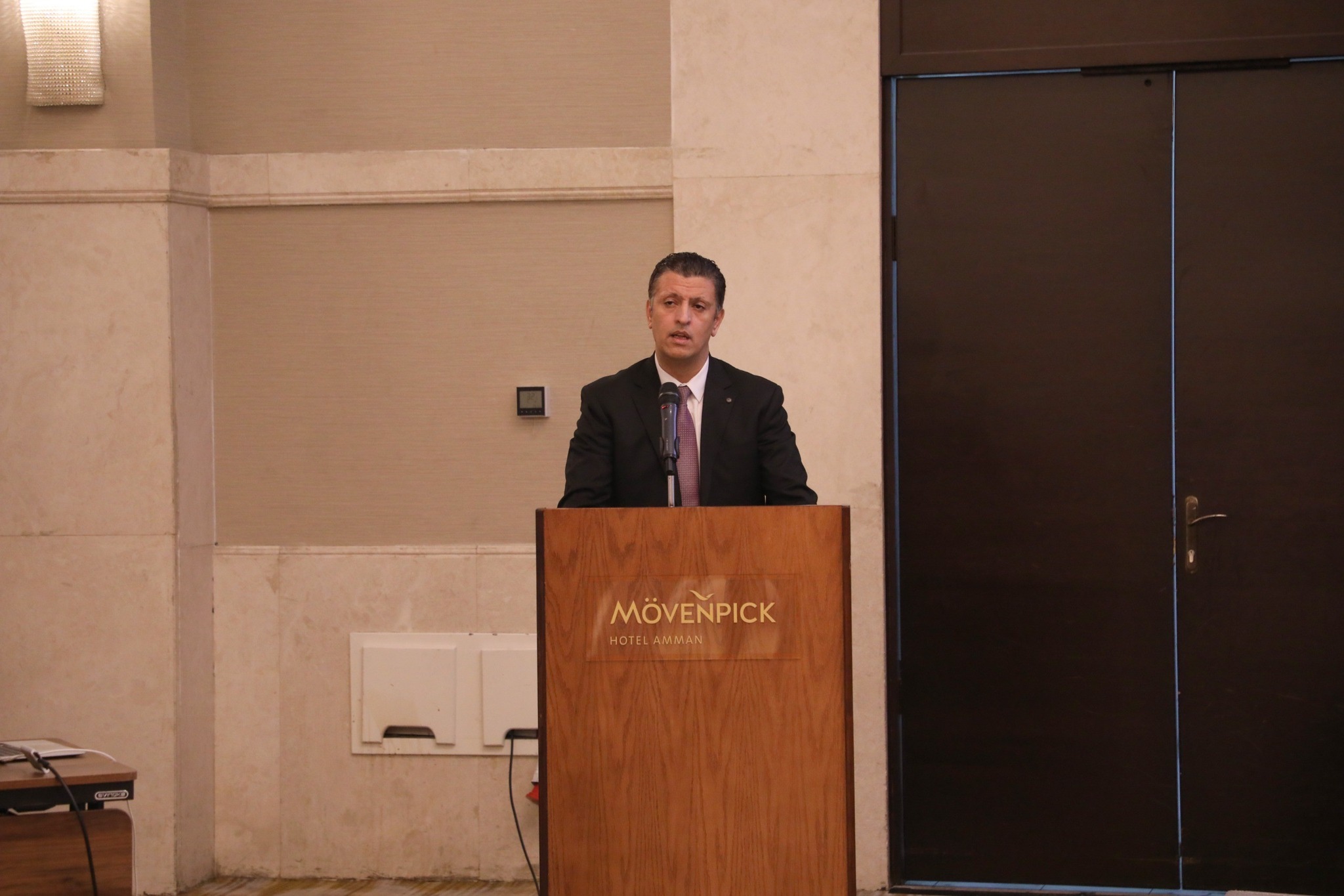 الروسان يفتتح ورشة تدريبية متخصصة حول السياحة المستدامة