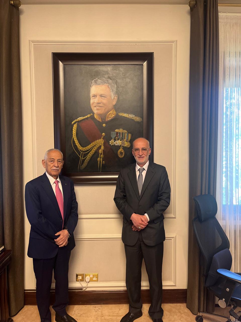 رئيس الديوان الملكي يلتقي رئيس اتحاد الناشرين الأردنيين