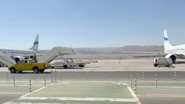 أولى رحلات الطيران العارض تحط في مطار الملك الحسين بالعقبة